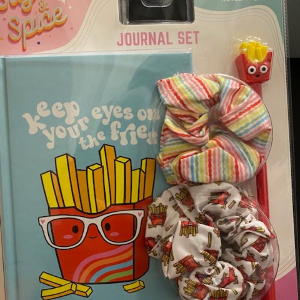 Sugar & Spice Journal Set (Keep your eyes on the fries) Novelty pen,2 Scrunchies